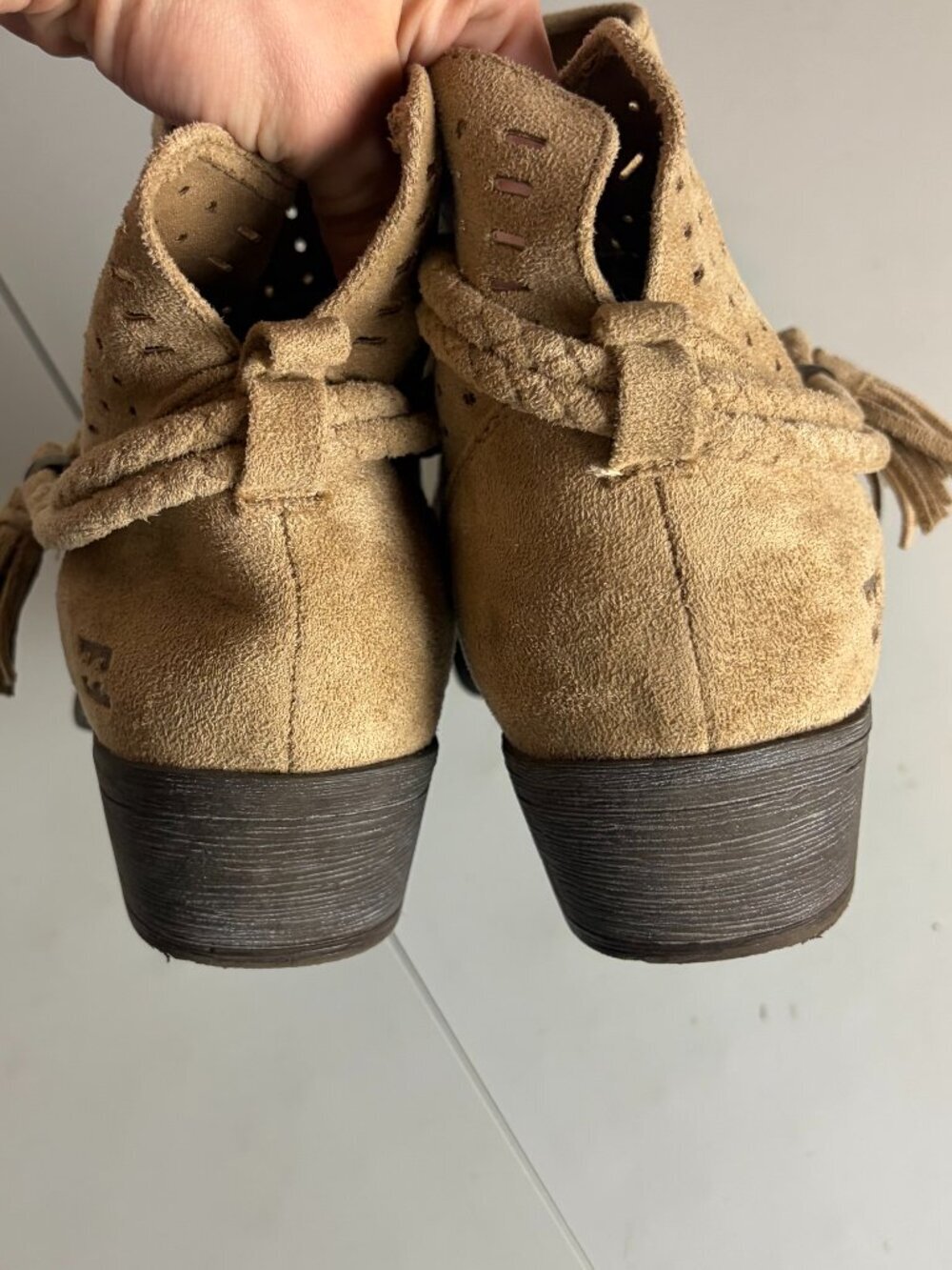 Billabong Women's Size 8.5 Nico Ankle Bootie Camel Brown Western Boho Shoes - Picture 4 of 7
